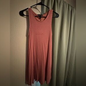 H&M Sleeveless Coral Midi Dress